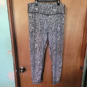 Snakeskin Print Women's Leggings Size 3XL